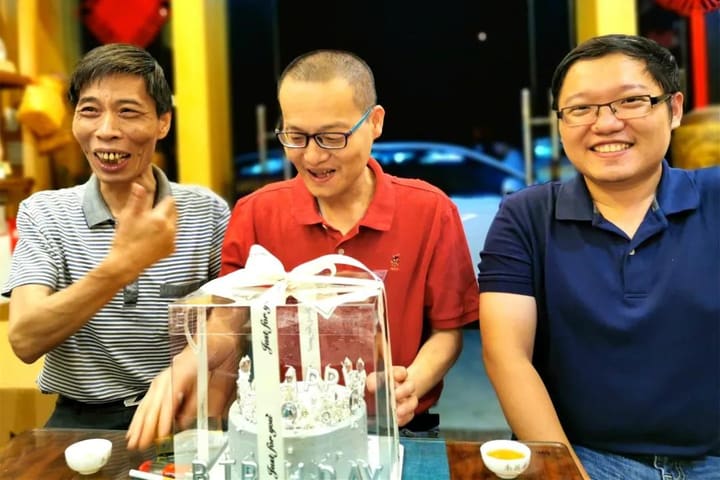 与朋友们